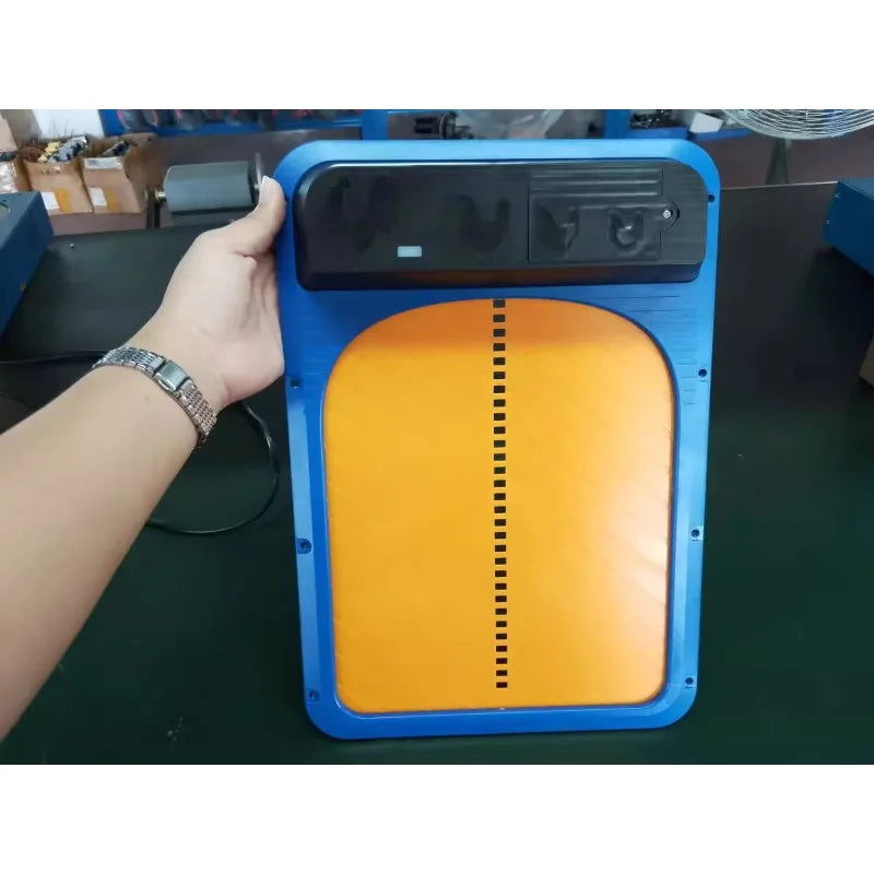 New smart chicken coop door Automatic chicken coop door opener Light-sensing brightness sensing principle pet door