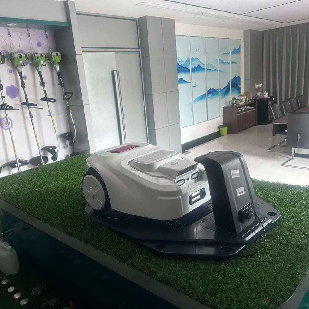 Electric Automatic 22.4V 6.0Ah Robotic Lawn Mower Smart Robot Garden Grass Cutter Machine